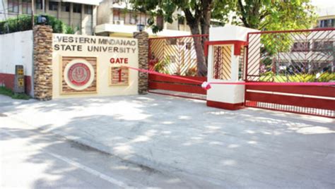 WMSU College Entrance .